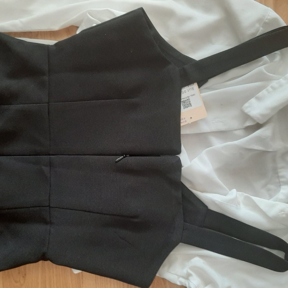 Pinafore Dress - Picture 2 of 5